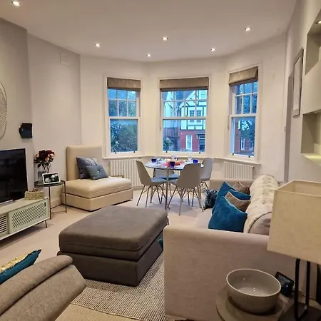 Quintessentially 'London' Flat Exterior photo