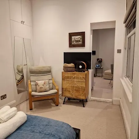 Quintessentially 'London' Flat Exterior photo