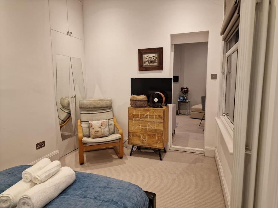 Quintessentially 'london' Flat Appartement *