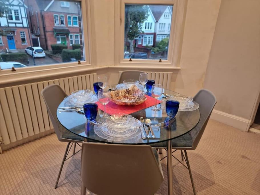Appartement Quintessentially 'london' Flat Londen